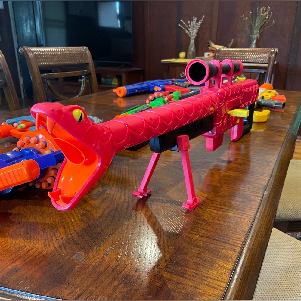 NERF ARSENAL! - Picture 2 of 7